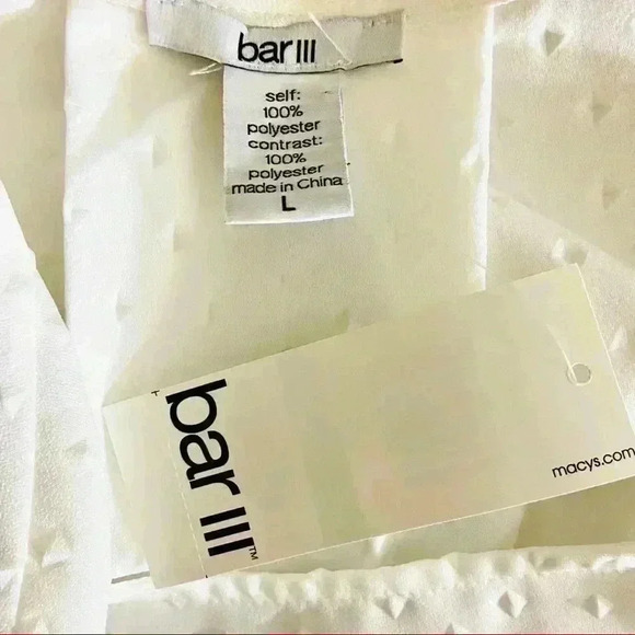 NWT Bar III White Textured Laser Cut Embroidered Diamond Cropped Blouse Size L - Picture 13 of 13